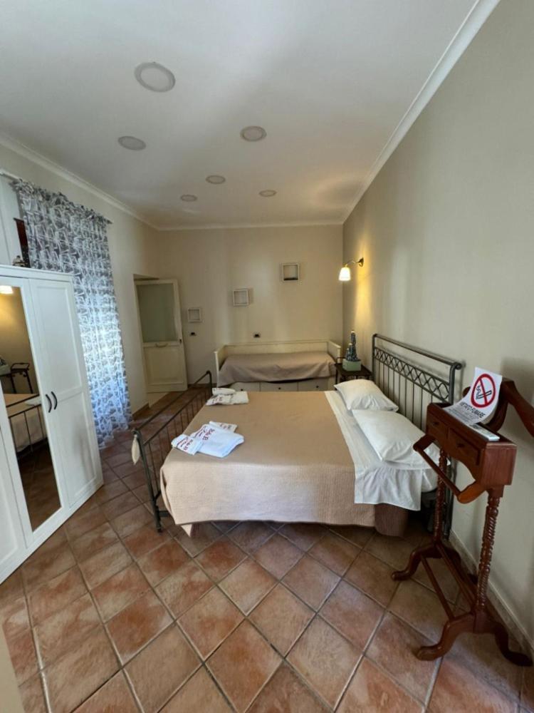 Bed & Breakfast Beb Don Gennaro Napels